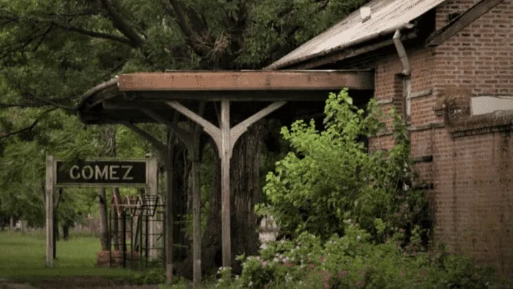 Escapada para combatir los días fríos: el pueblito «escondido» para comer el mejor guiso de Buenos Aires