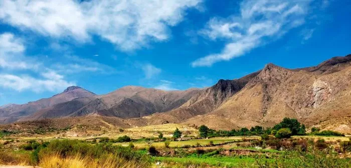 Tiene las mejores empanadas, una laguna hermosa e increíbles paisajes de montaña